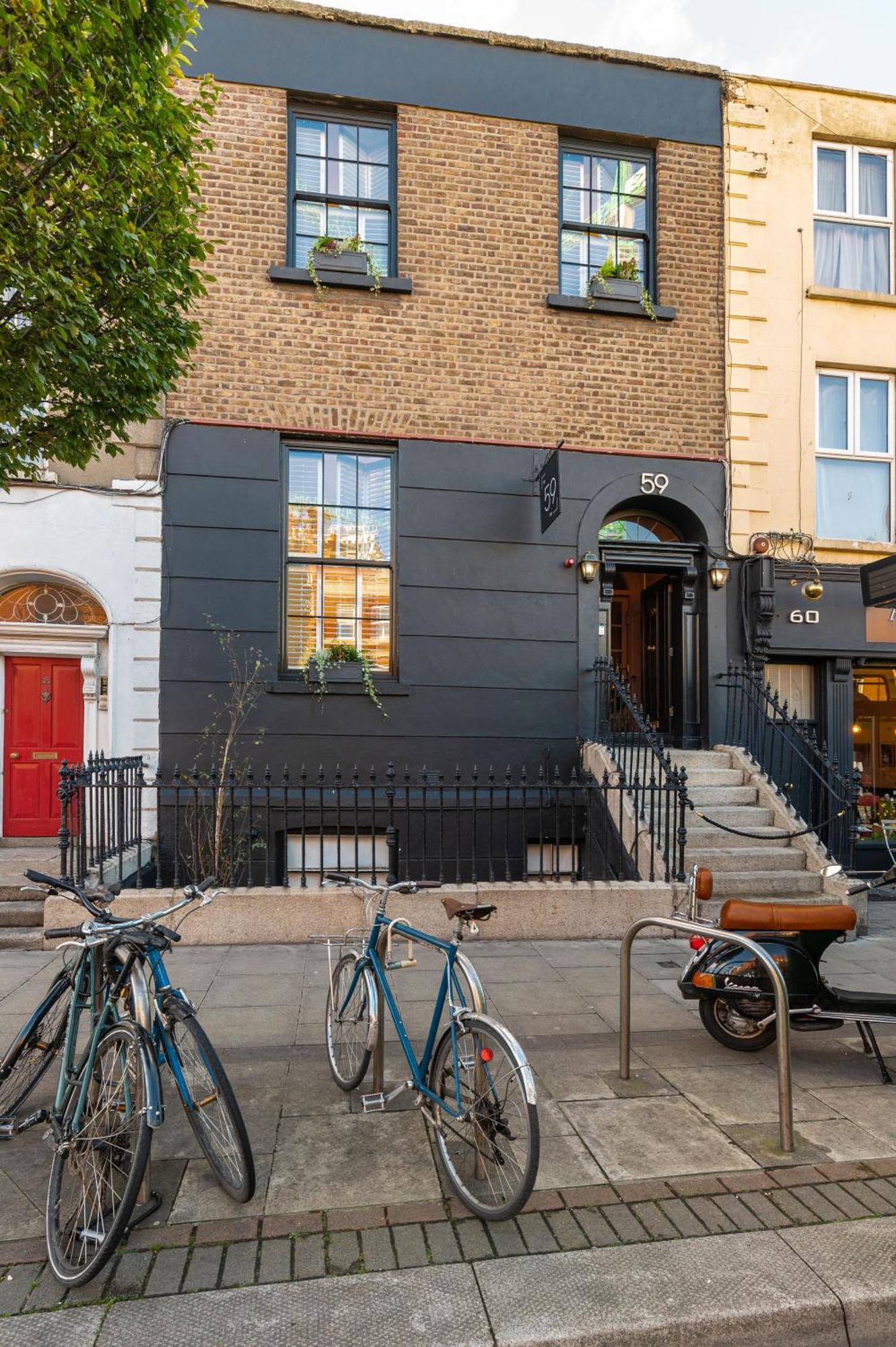 Number 59 Dublin Hotel Bagian luar foto